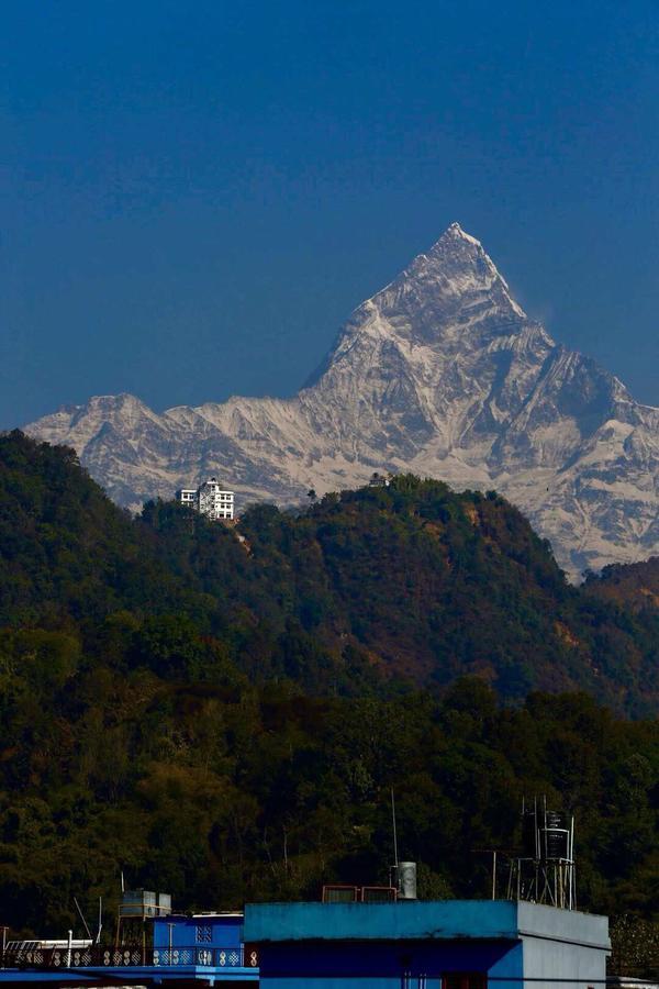 Giri Guest House Pokhara Luaran gambar